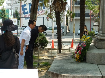 大四日市まつり献花式