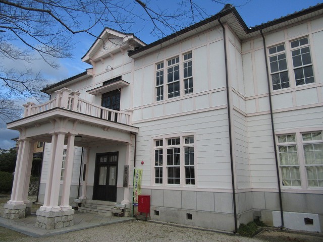 sutekkusutairu