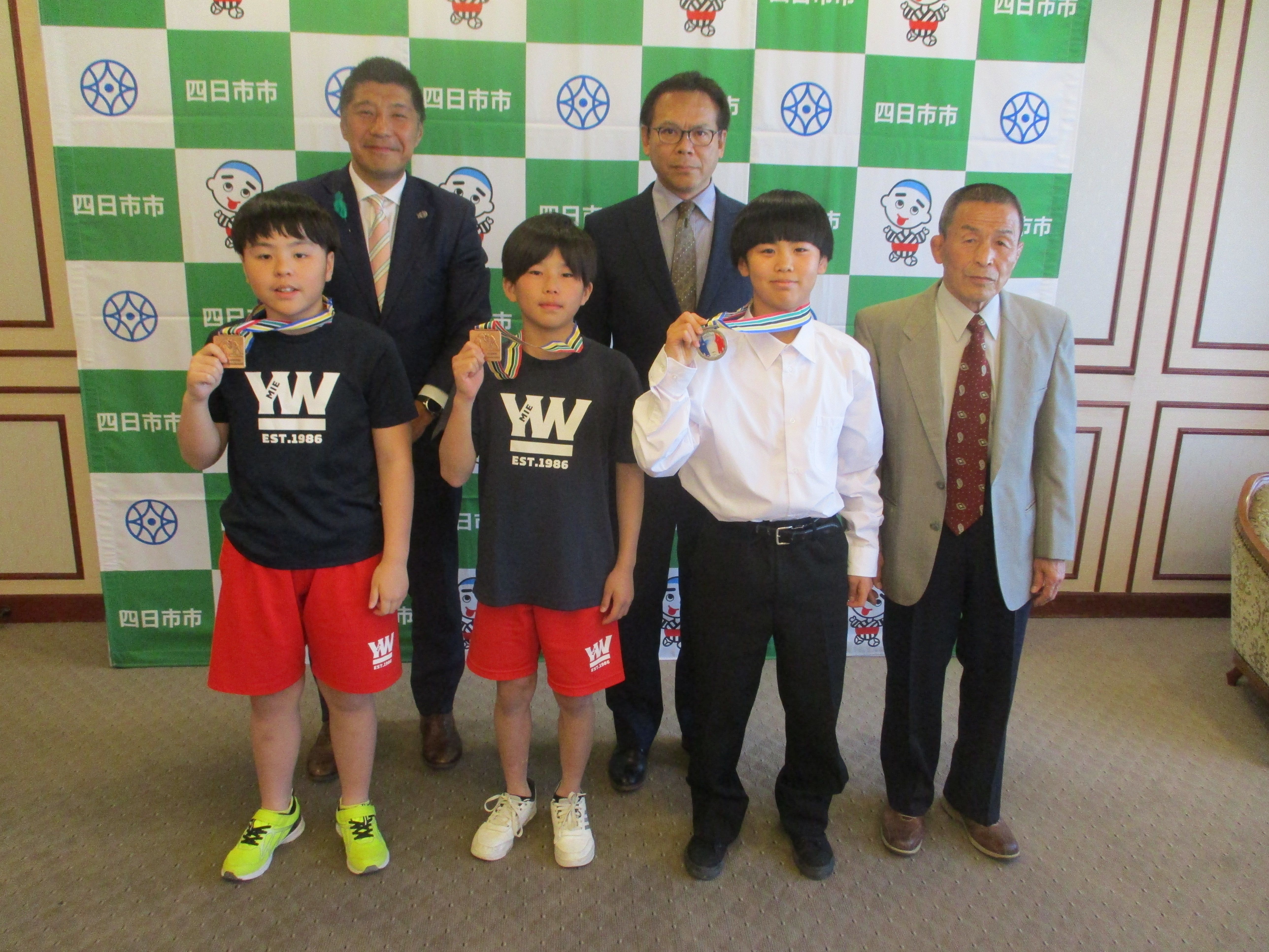 20240419　レスリング全国大会入賞選手表敬訪問.JPG