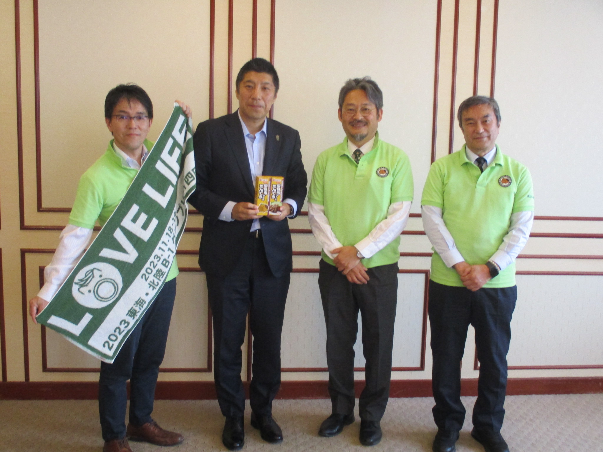 20250516　四日市とんてき協会表敬訪問.JPG