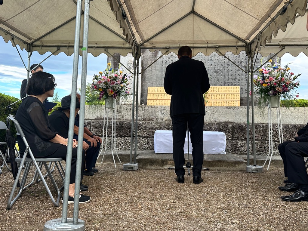 20250926 伊勢湾台風殉難者慰霊献花式.jpg