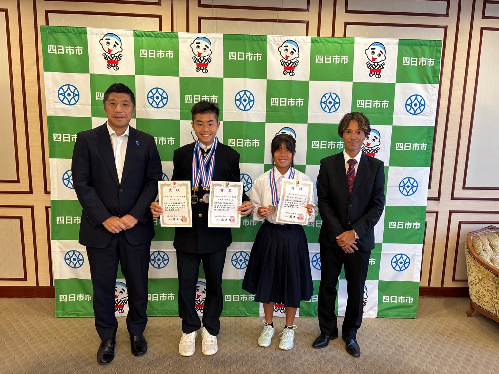 20250929 三重グリーンテニスクラブ表敬訪問.jpg