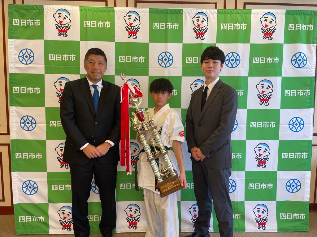 20260402 極真会三重北道場表敬訪問.jpg