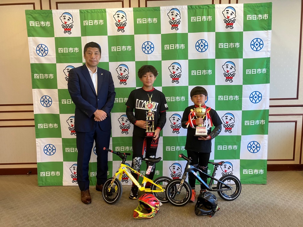 20260717 ランバイク全国・国際大会出場選手表敬訪問.jpg
