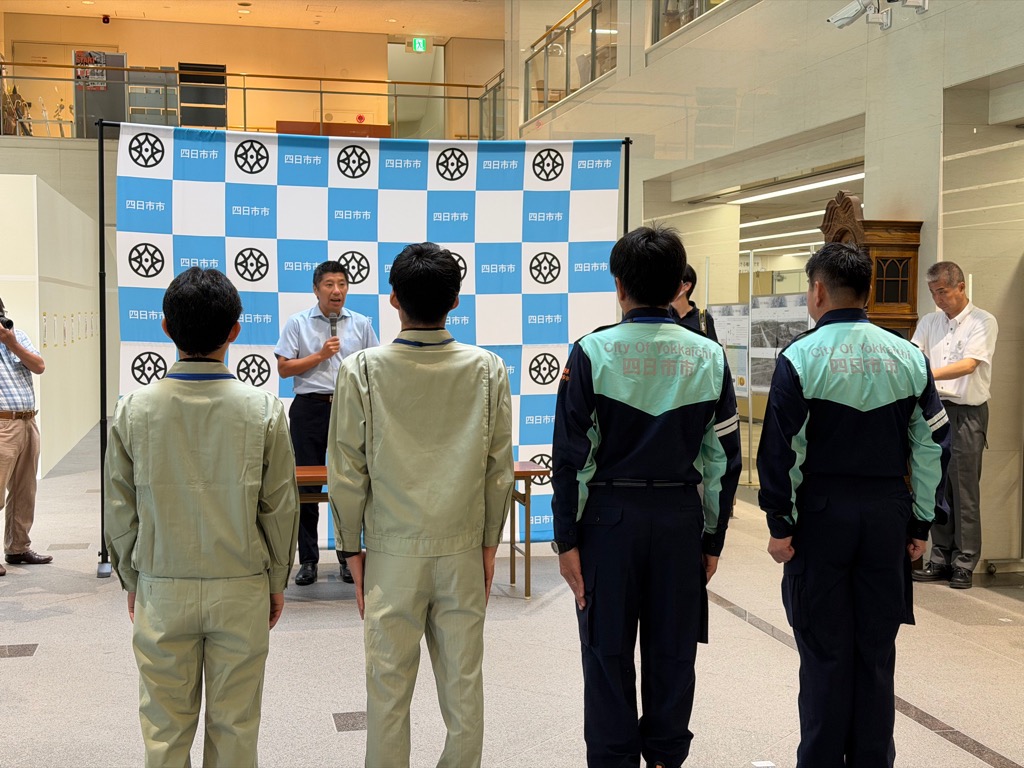 20260804 熊本地震派遣職員出発式.jpg
